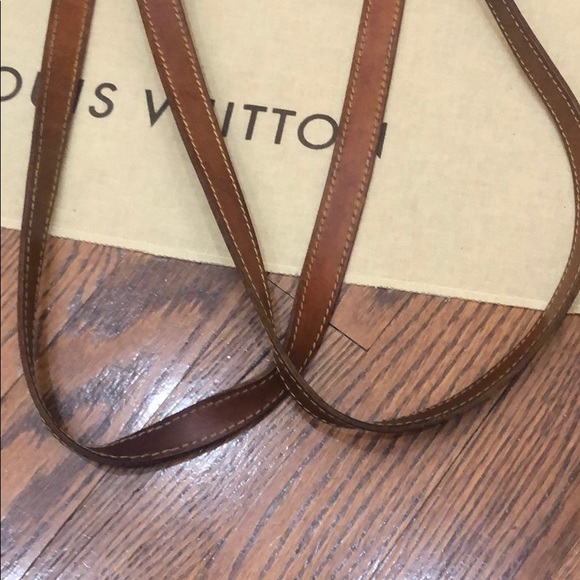 Louis Vuitton Babylone - Picture 10 of 16